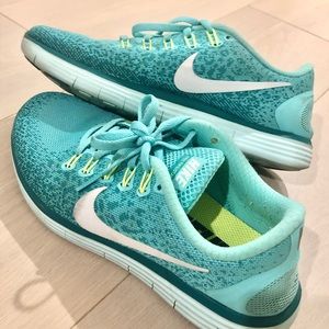 Nike Free RN Distance Women's Running Shoe